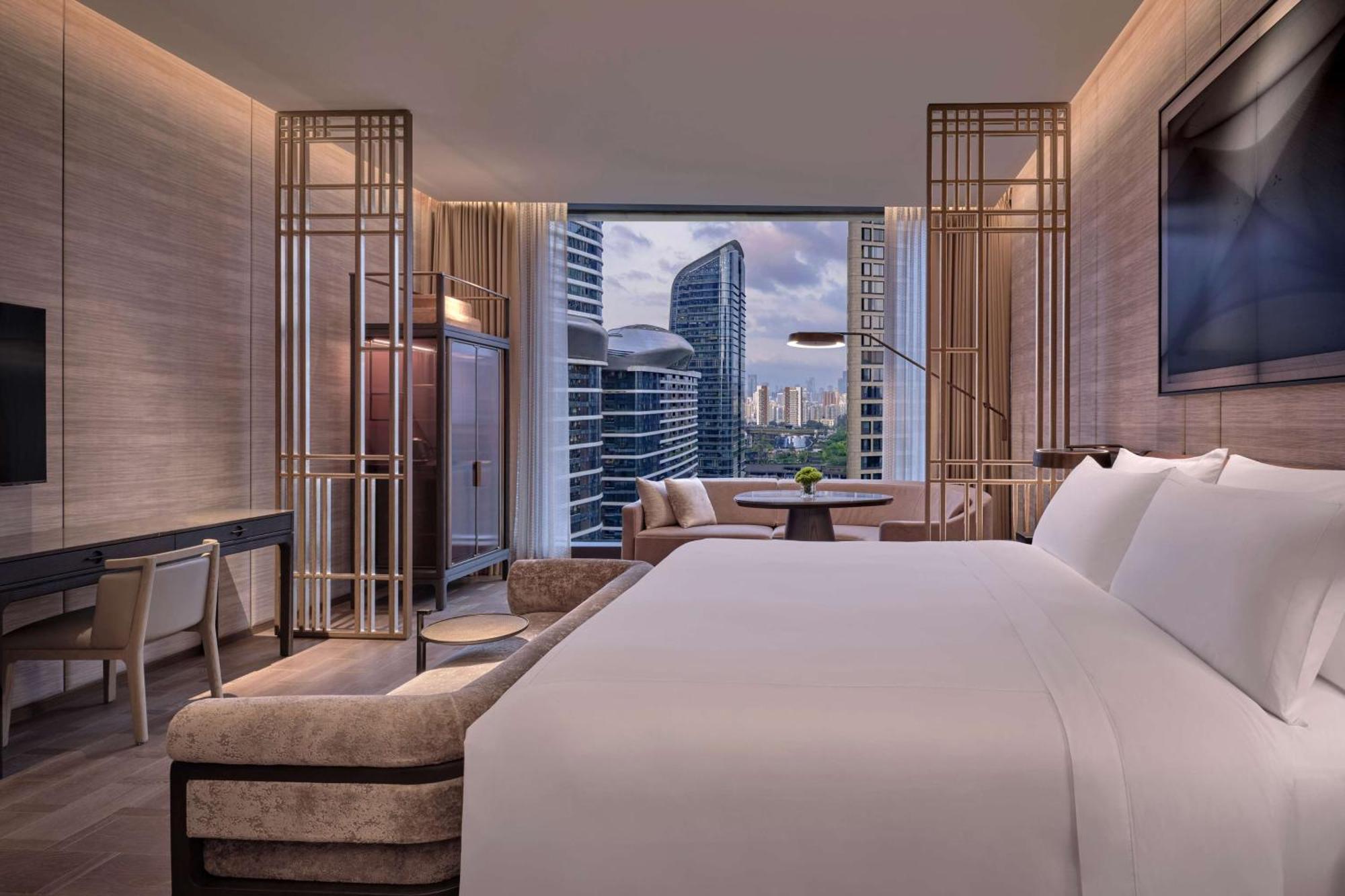 Conrad Shenzhen, The First Art Museum Hotel In Greater Bay Area With The Stunning Bay And Sunset View In The Hotel Terrace Exterior foto