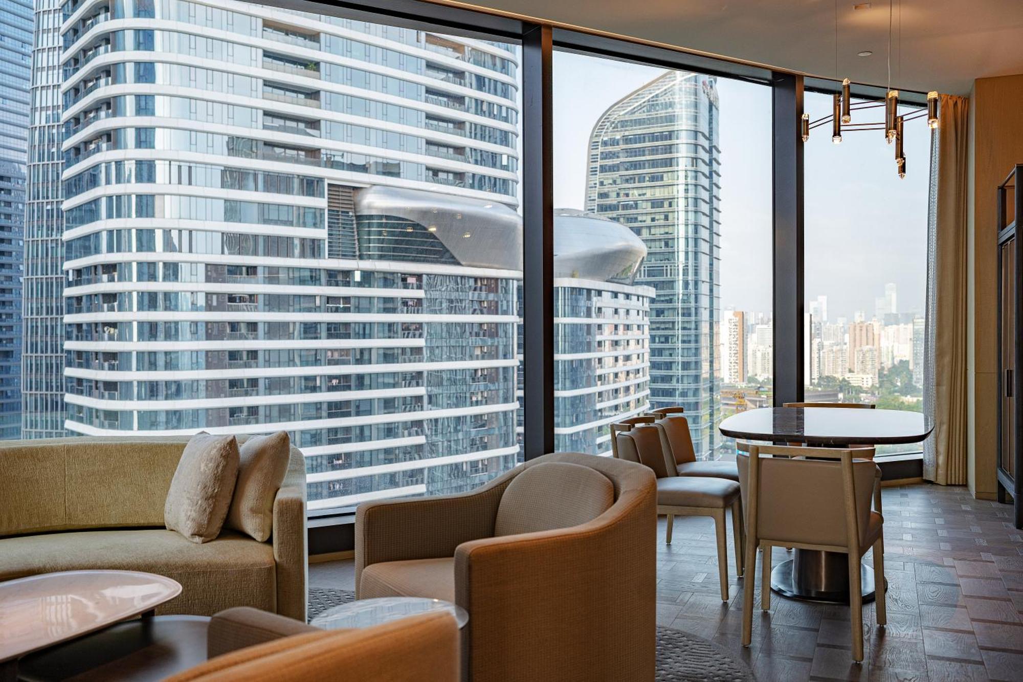 Conrad Shenzhen, The First Art Museum Hotel In Greater Bay Area With The Stunning Bay And Sunset View In The Hotel Terrace Exterior foto